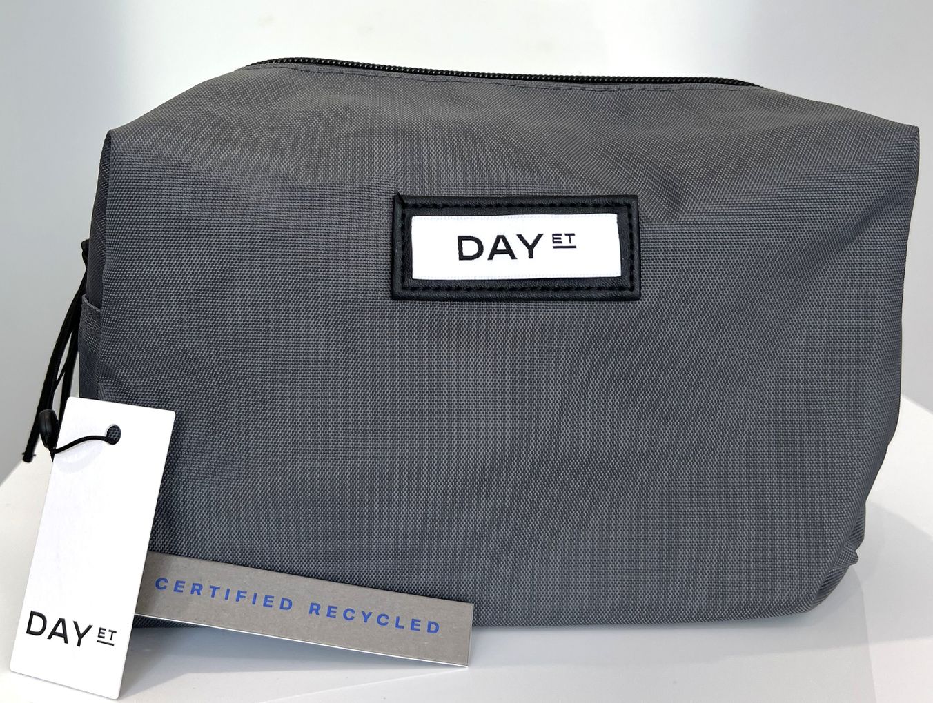 DAY ET Kosmetiktasche, grau