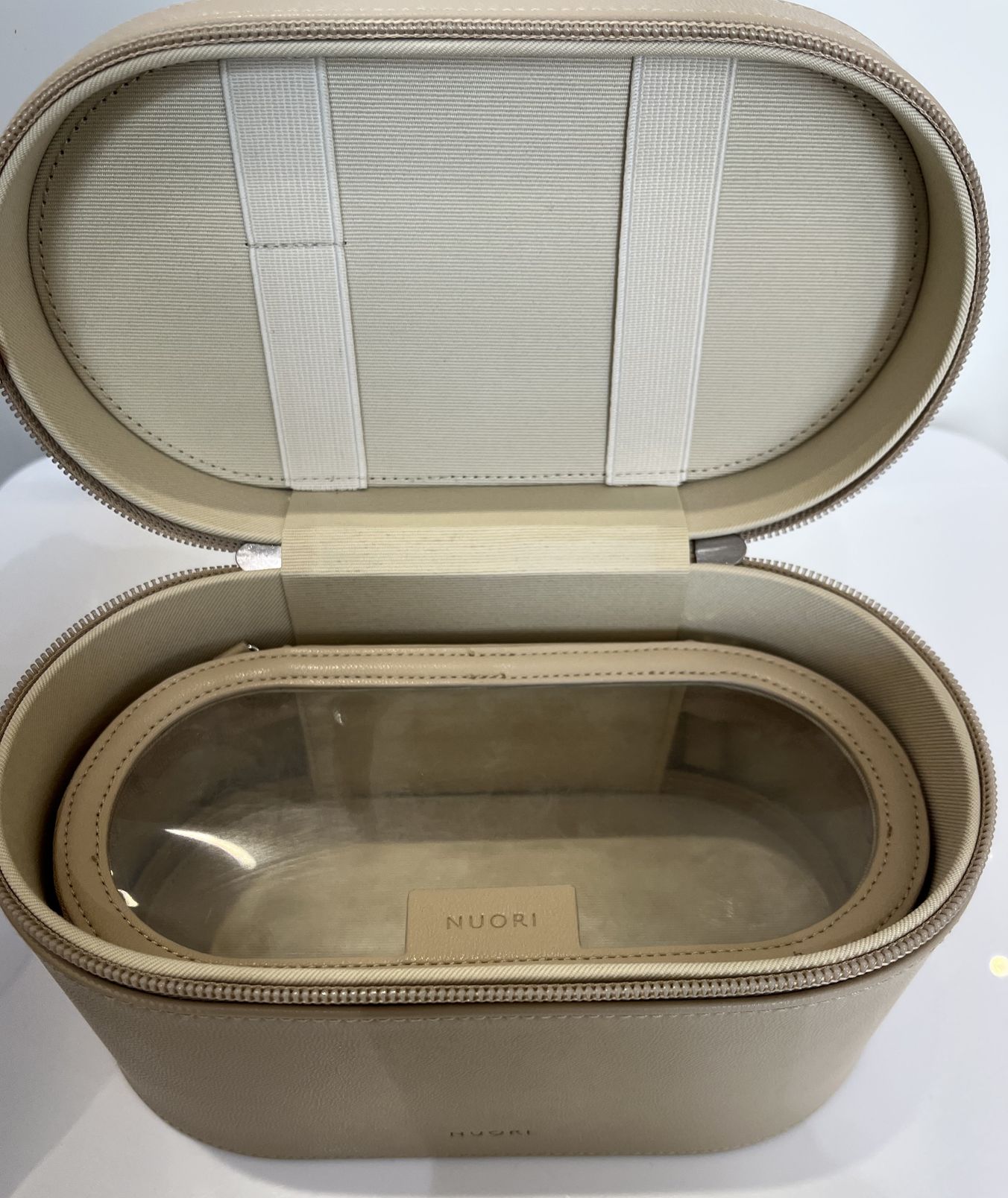 Nuori Toilettekoffer 2-in-1, beige